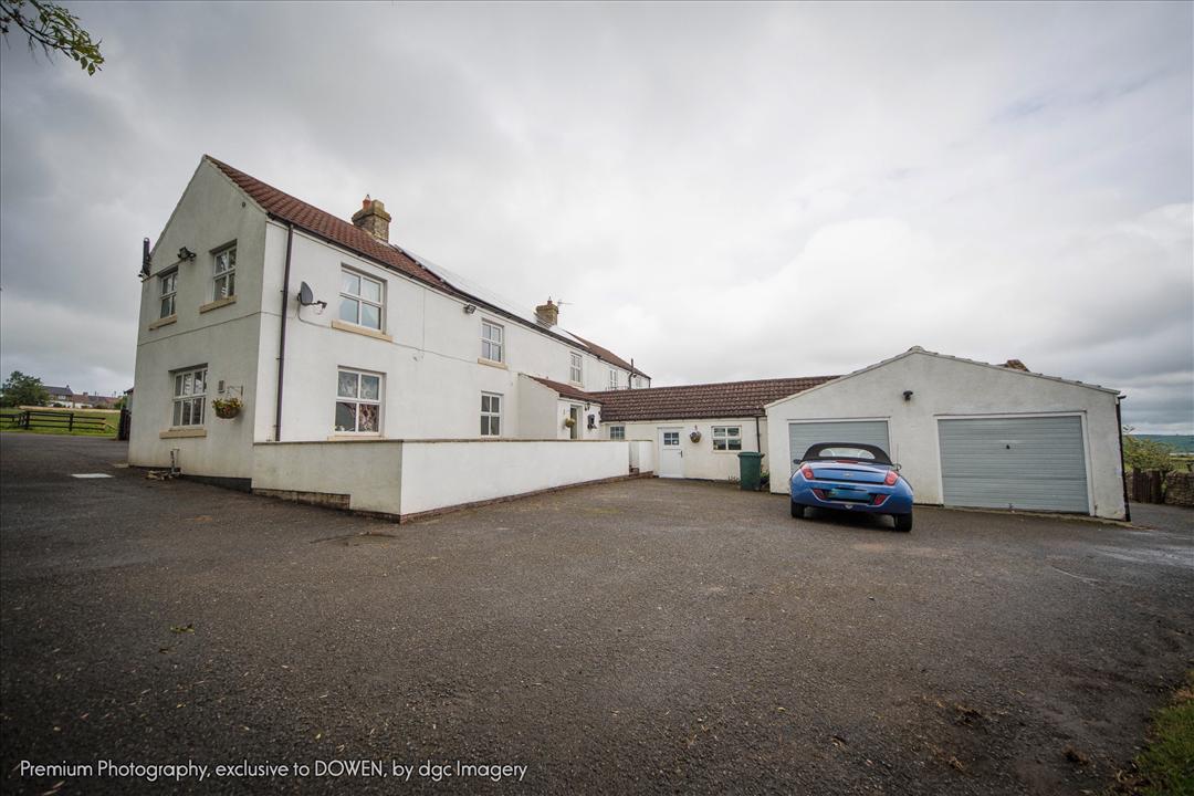 WHITE HOUSE FARM, TOFT HILL Dowen Estate & Letting Agents